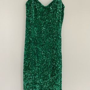 Green sequin dress - Arden B size M! Worn once